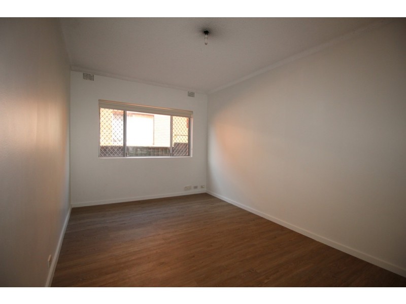 1/114 Sproule Street, Lakemba NSW 2195