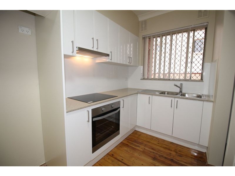 1/109 Hampden Road, Lakemba NSW 2195