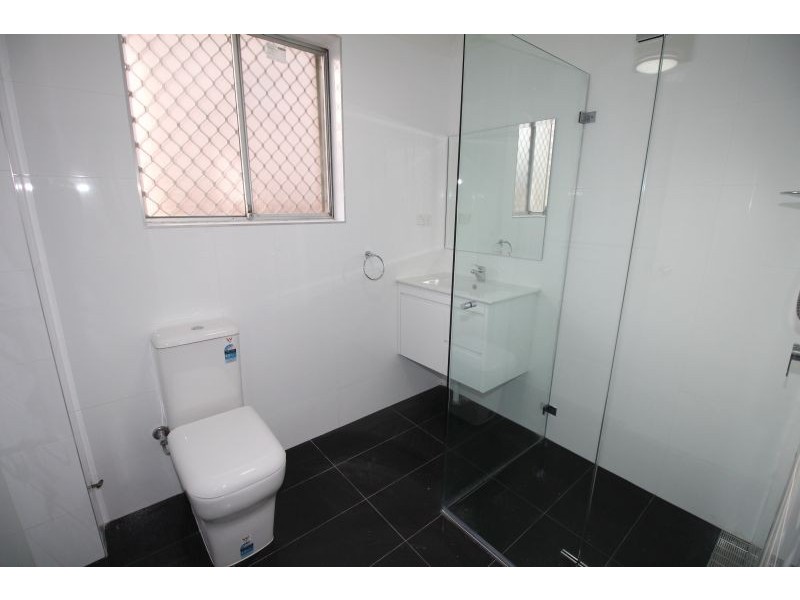 1/109 Hampden Road, Lakemba NSW 2195