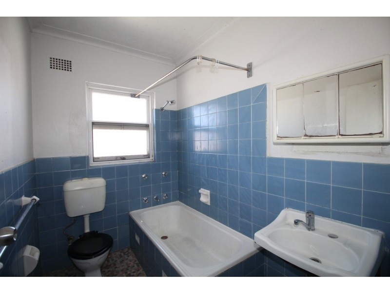 6/18 Ernest Street, Lakemba NSW 2195