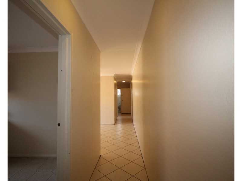 4/19 Willeroo Street, Lakemba NSW 2195