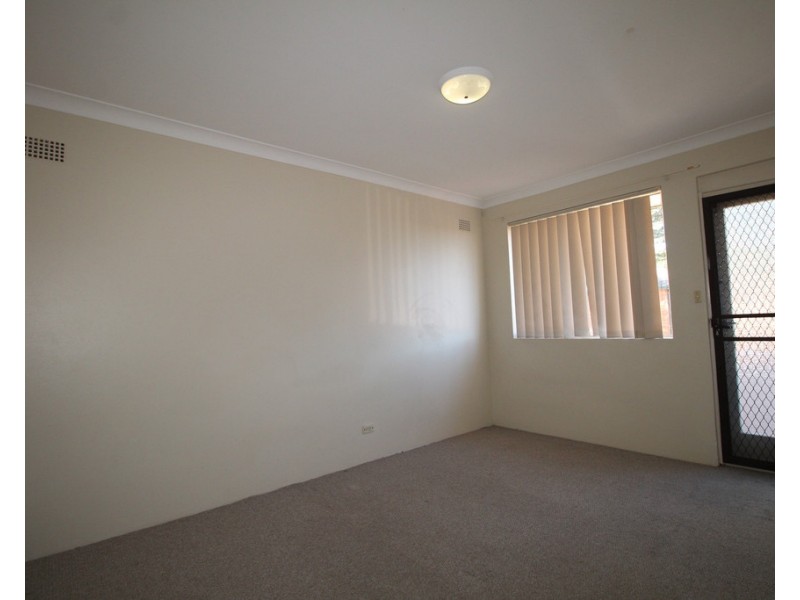 4/19 Willeroo Street, Lakemba NSW 2195