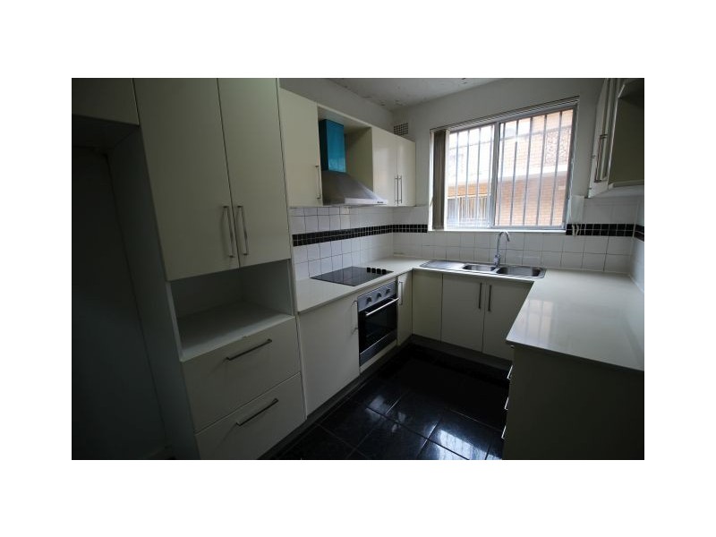 2/24 Colin Street, Lakemba NSW 2195