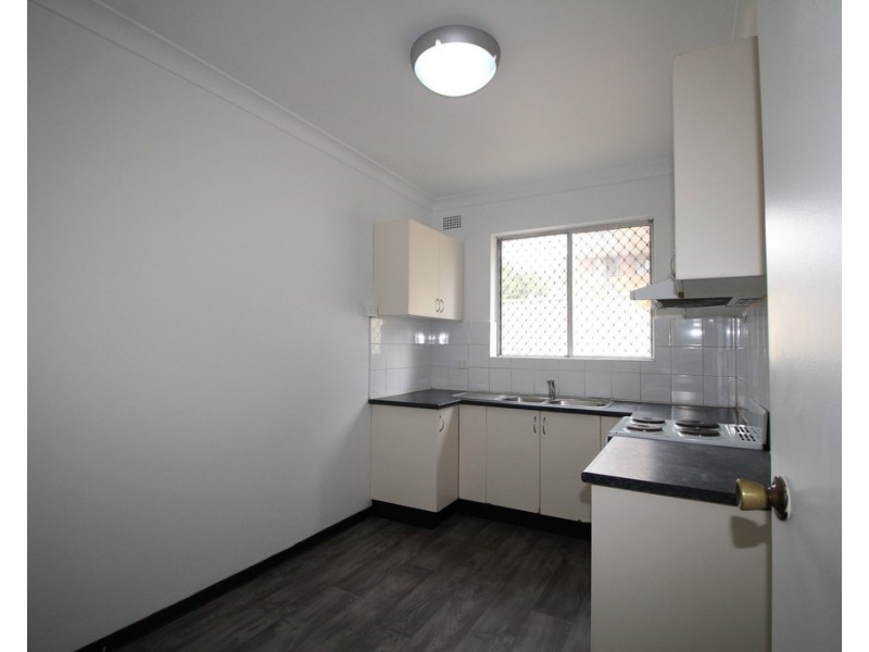 8/26 Colin Street, Lakemba NSW 2195