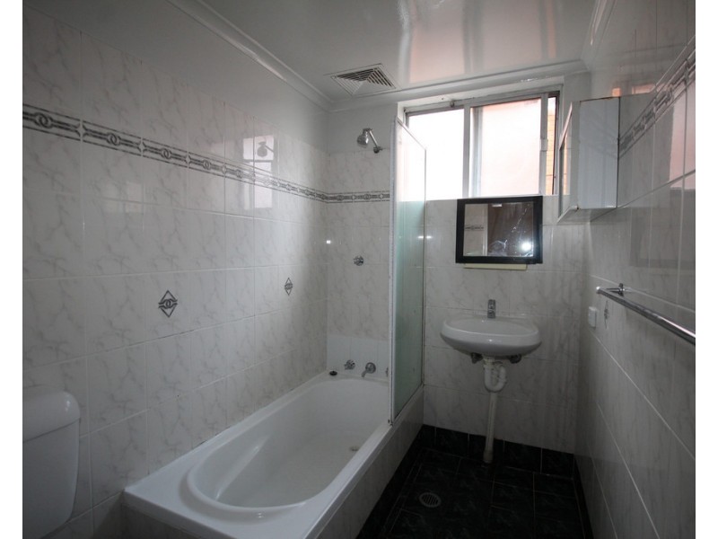 3/42 Macdonald Street, Lakemba NSW 2195