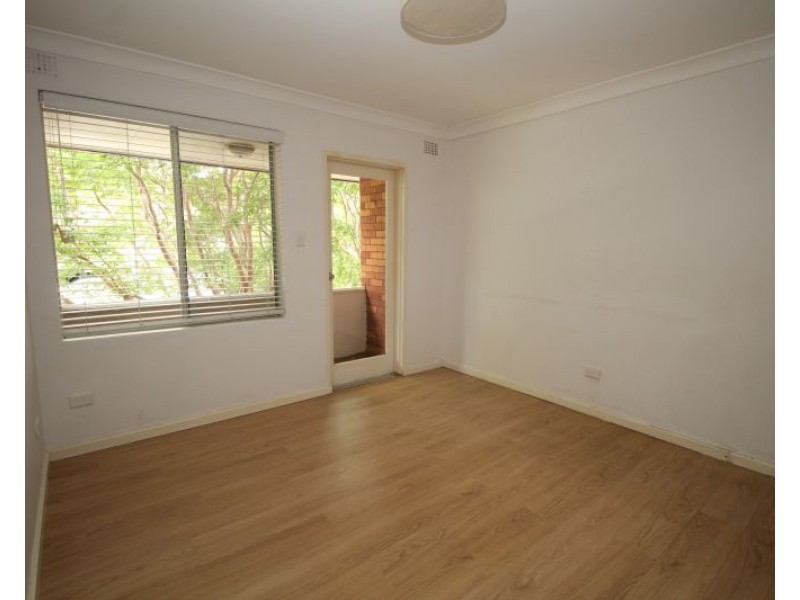 13/10 Fairmount Street, Lakemba NSW 2195