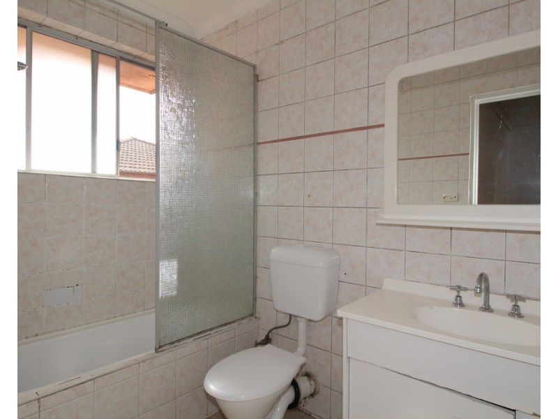 9/70 Wangee Road, Lakemba NSW 2195