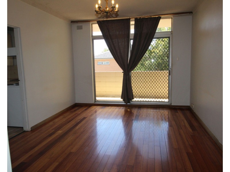 13/42-44 Fairmount Street, Lakemba NSW 2195