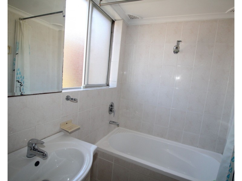 6/602 Punchbowl Road, Lakemba NSW 2195