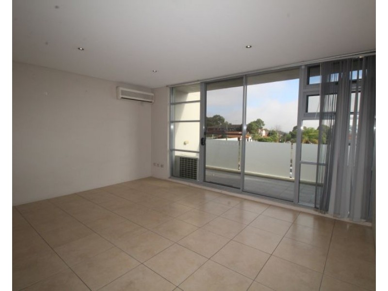 9/908 Canterbury Road, Roselands NSW 2196