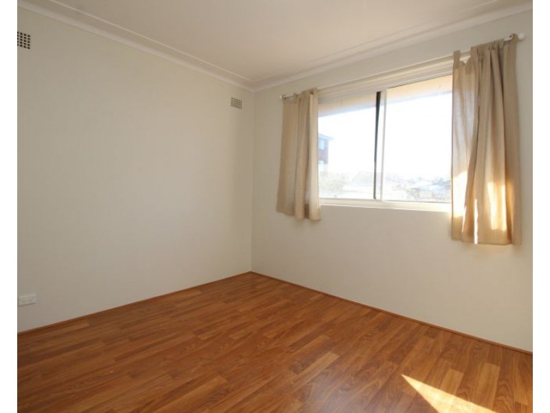 7/34 Flora Street, Roselands NSW 2196