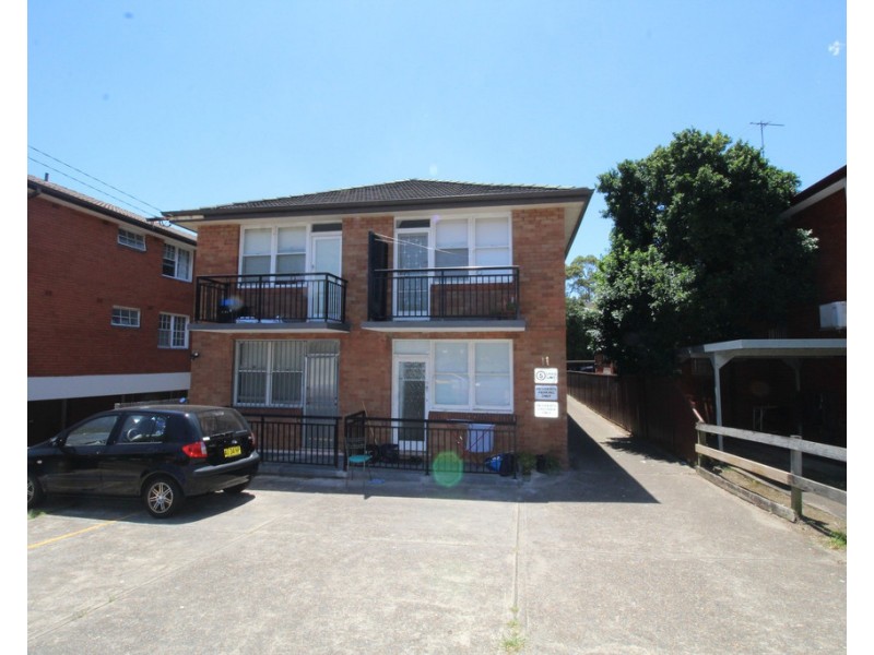 2/11 Myee Street, Lakemba NSW 2195