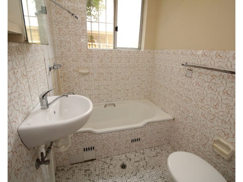 2/56 Hillard Street, Wiley Park NSW 2195