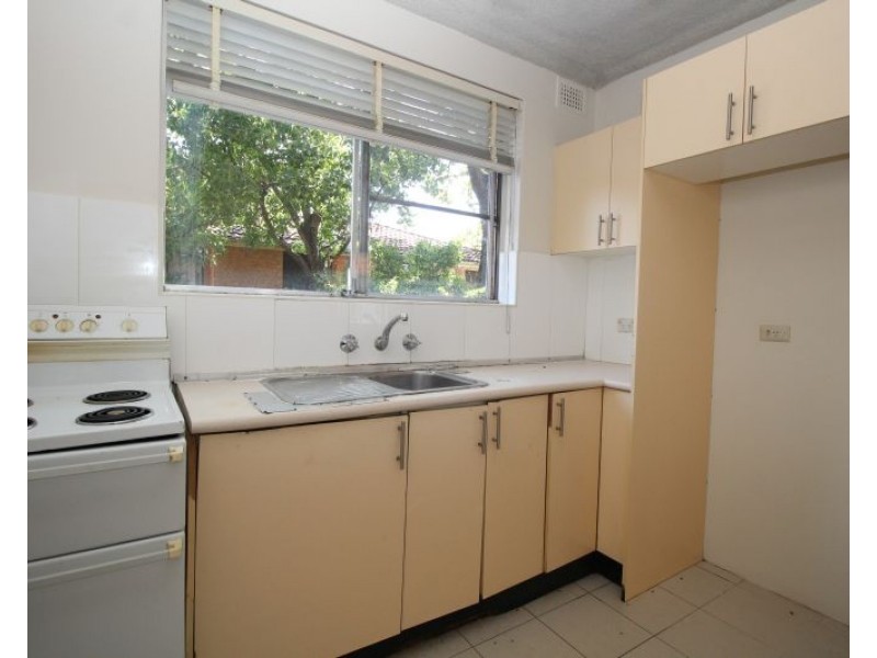 1/10 Melrose Avenue, Lakemba NSW 2195