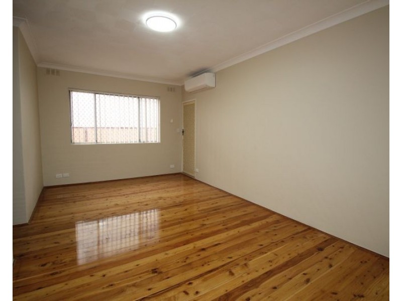 1/109 Hampden Road, Lakemba NSW 2195