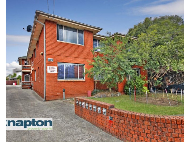 1/109 Hampden Road, Lakemba NSW 2195