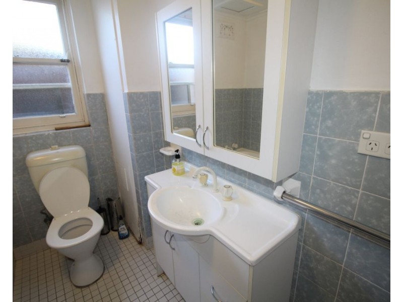 1/57 Quigg Street, Lakemba NSW 2195