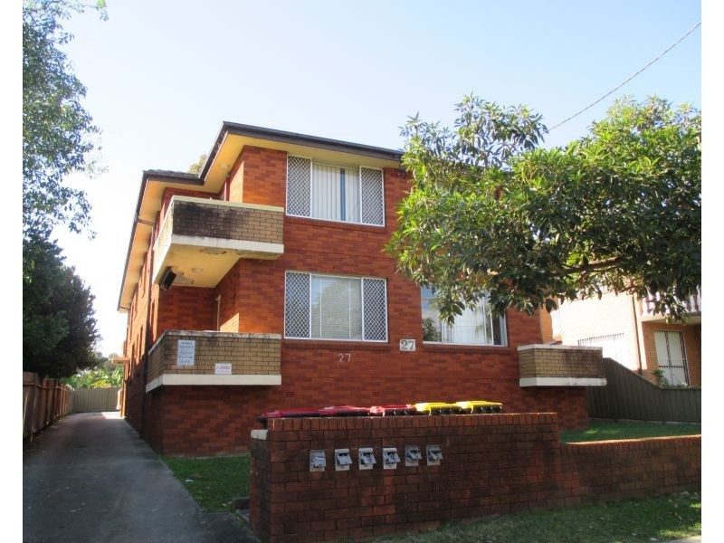 2/27 McCourt Street, Lakemba NSW 2195
