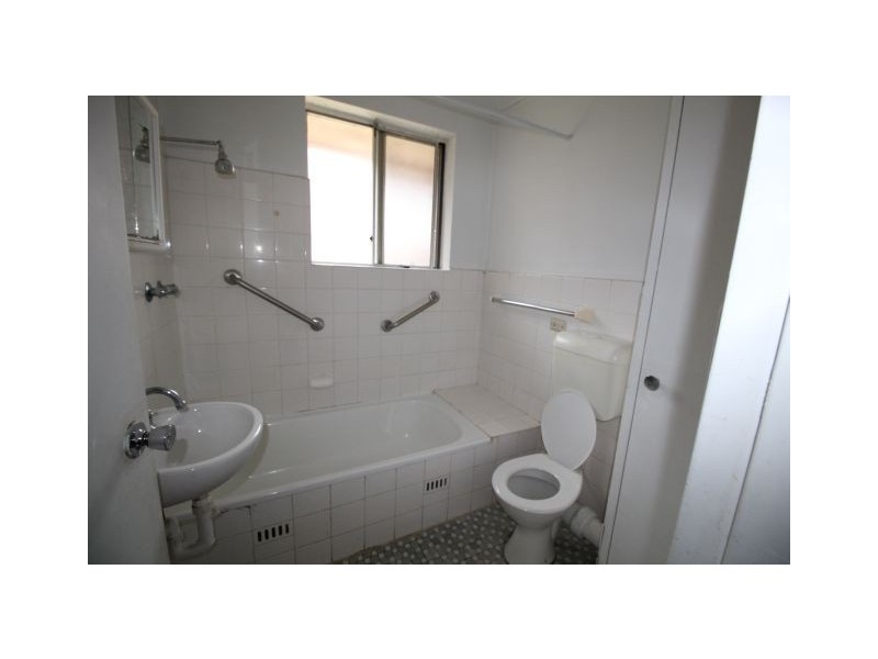 4/28 Ferguson Avenue, Wiley Park NSW 2195