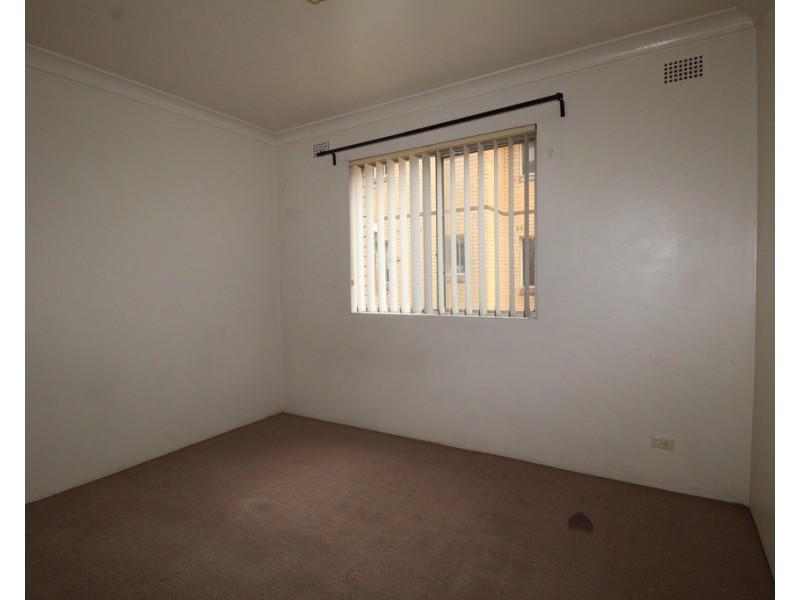 2/26 Colin Street, Lakemba NSW 2195