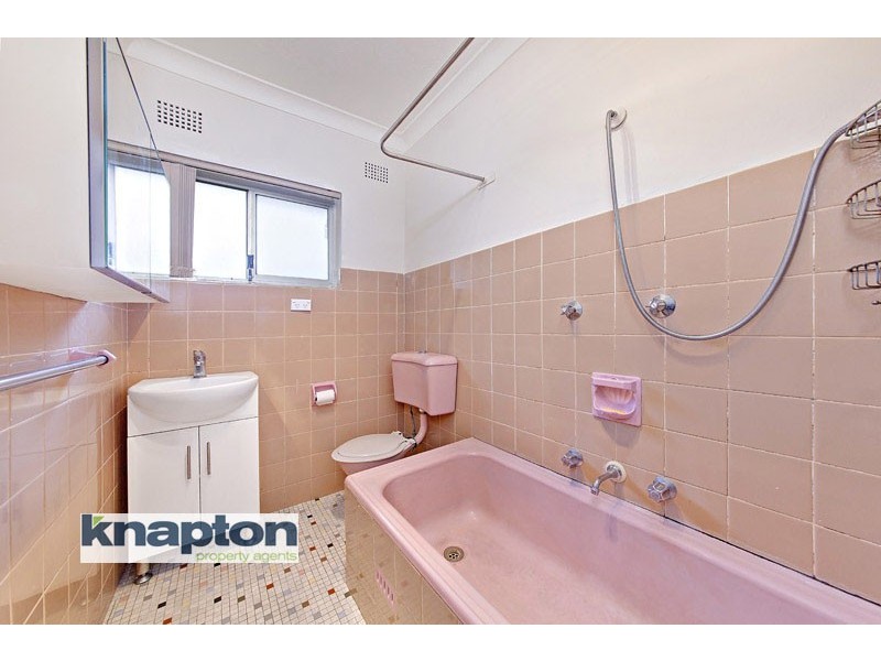 6/6 Ridgewell Street, Roselands NSW 2196