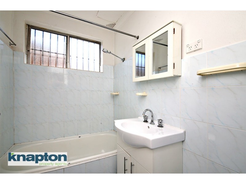 1/77 Augusta Street, Punchbowl NSW 2196