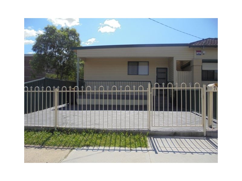 2B Ferguson Avenue, Wiley Park NSW 2195