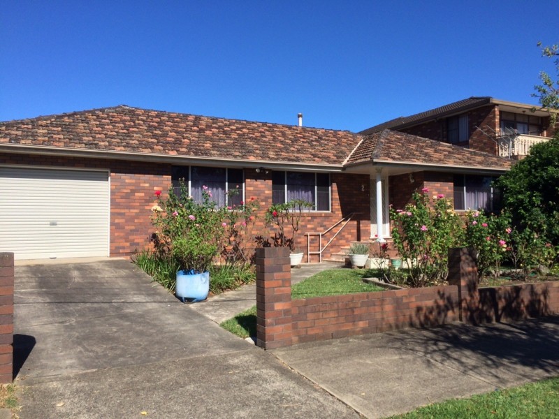2 Defoe Street North, Wiley Park NSW 2195