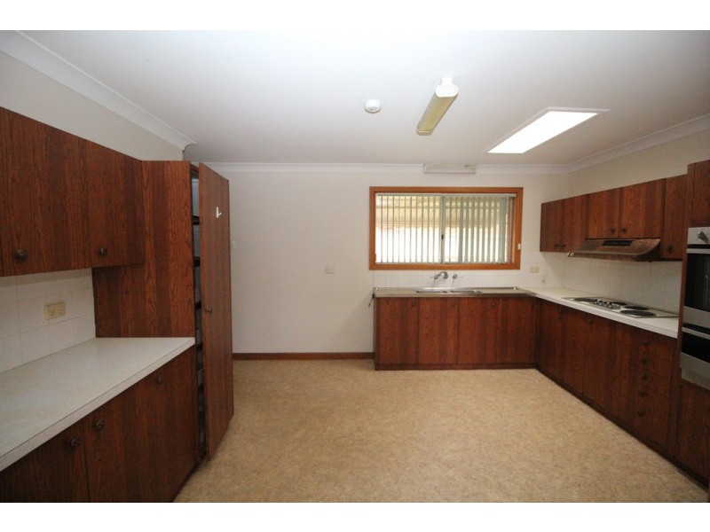 2 Defoe Street North, Wiley Park NSW 2195