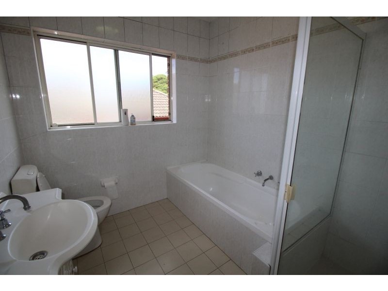 8/39-41 Colin Street, Lakemba NSW 2195