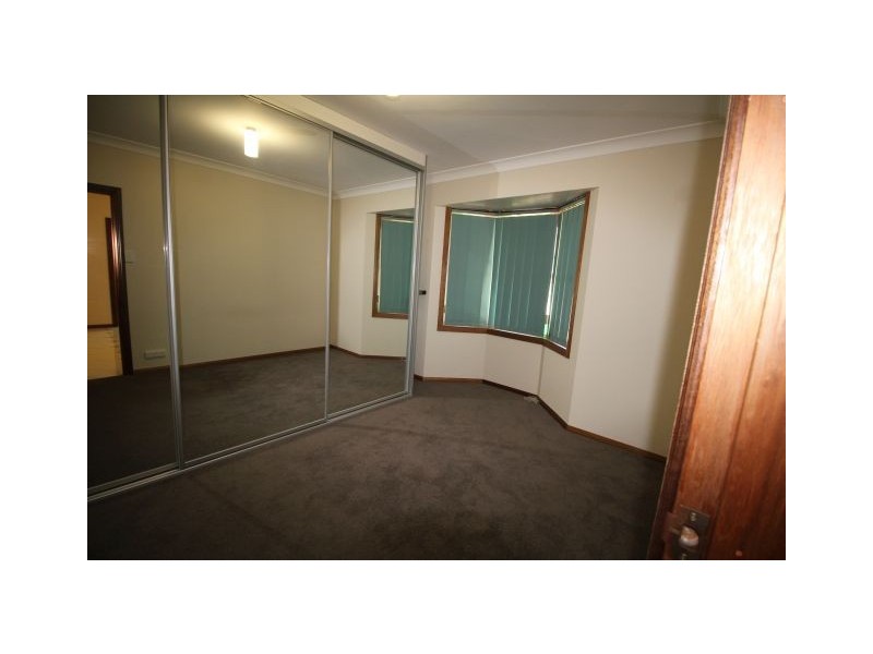 186 Wangee Road, Greenacre NSW 2190