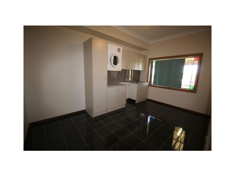 186 Wangee Road, Greenacre NSW 2190