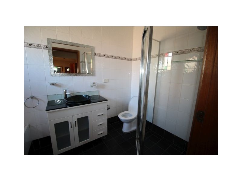 186 Wangee Road, Greenacre NSW 2190