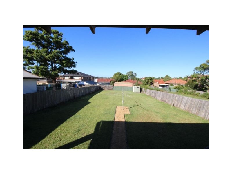 186 Wangee Road, Greenacre NSW 2190