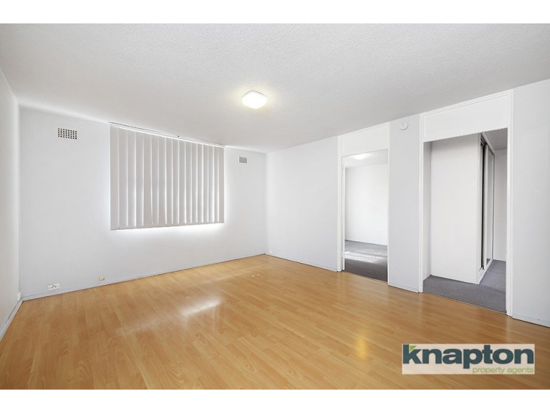 2/10 Renown  Ave, Wiley Park NSW 2195