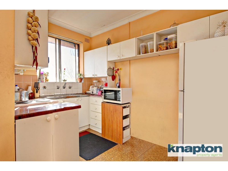 4/102 Ernest Street, Lakemba NSW 2195