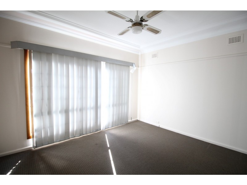 98 Shorter Avenue, Beverly Hills NSW 2209