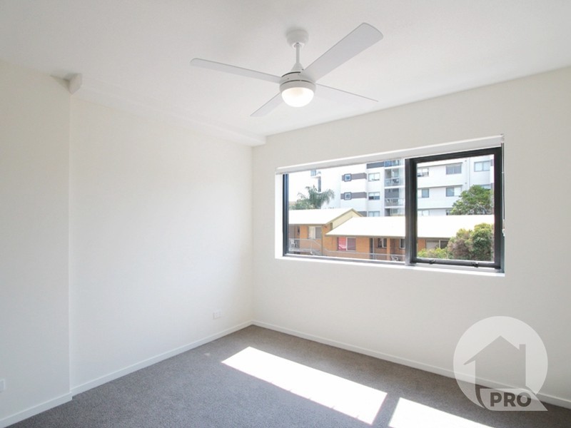 204/37 Regent Street, Woolloongabba QLD 4102