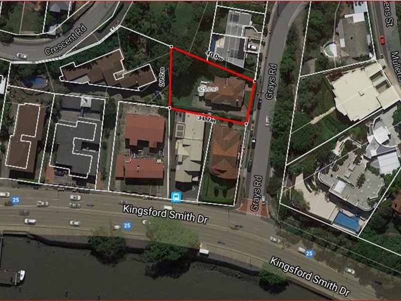 8 Grays Road, Hamilton QLD 4007