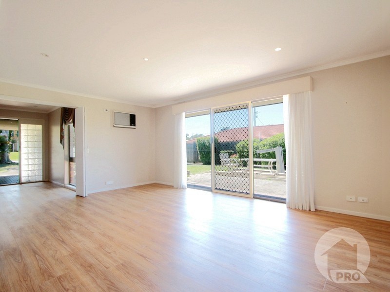 4 Devenish Street, Sunnybank QLD 4109