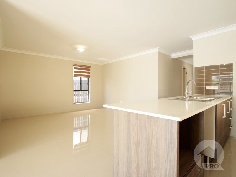 67 Dartmouth Street, Coopers Plains QLD 4108