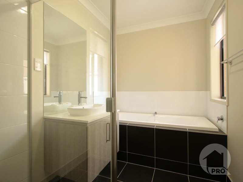 67 Dartmouth Street, Coopers Plains QLD 4108