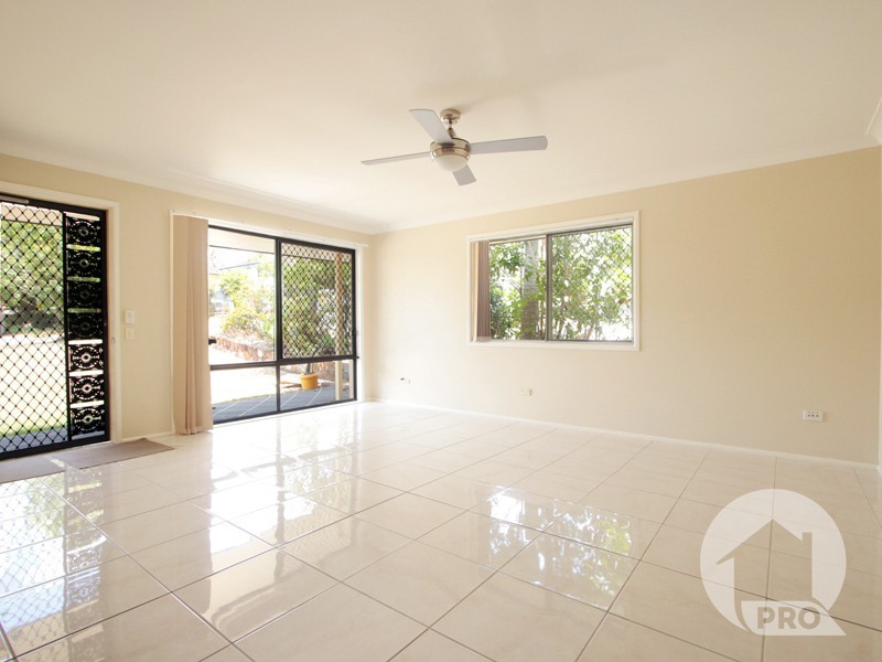 122 Hammersmith Street, Coopers Plains QLD 4108