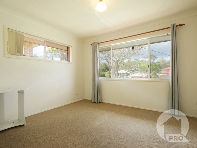 137 Highgate Street, Coopers Plains QLD 4108