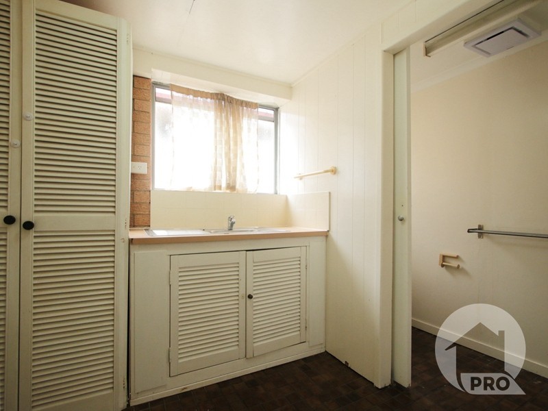 137 Highgate Street, Coopers Plains QLD 4108