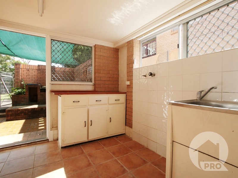 137 Highgate Street, Coopers Plains QLD 4108