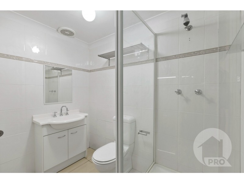 109 Granadilla Street, Macgregor QLD 4109