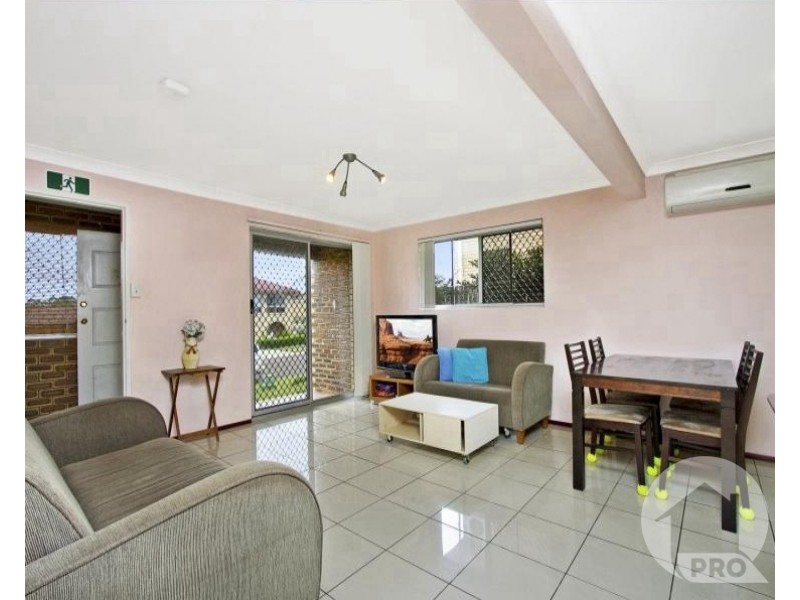 16 Bramwell Street, Eight Mile Plains QLD 4113