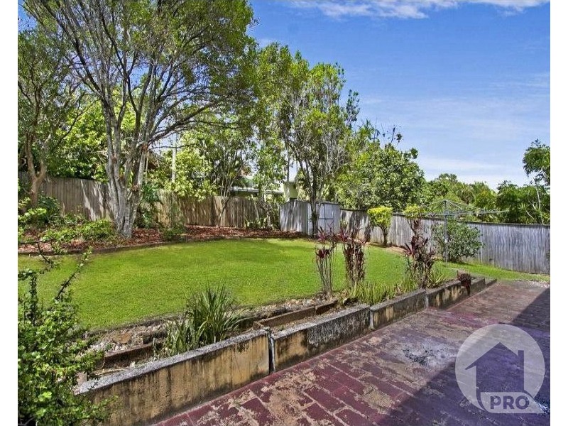 16 Bramwell Street, Eight Mile Plains QLD 4113