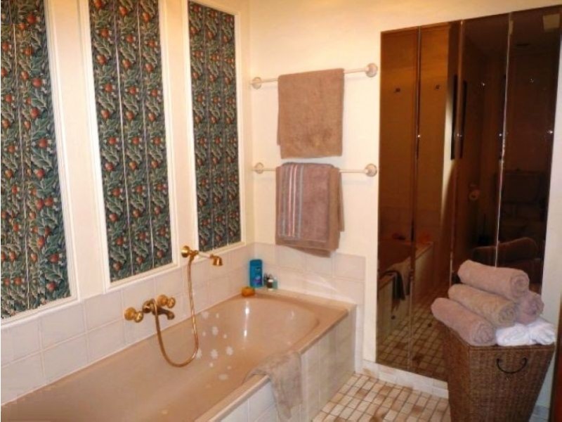 638 Musgrave Road, Robertson QLD 4109